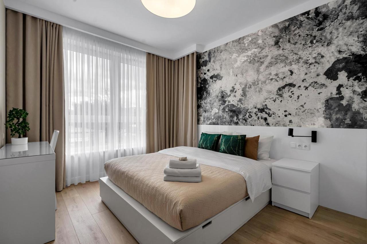 Lotnisko Chopina Modern Apartment Warszawa Eksteriør bilde