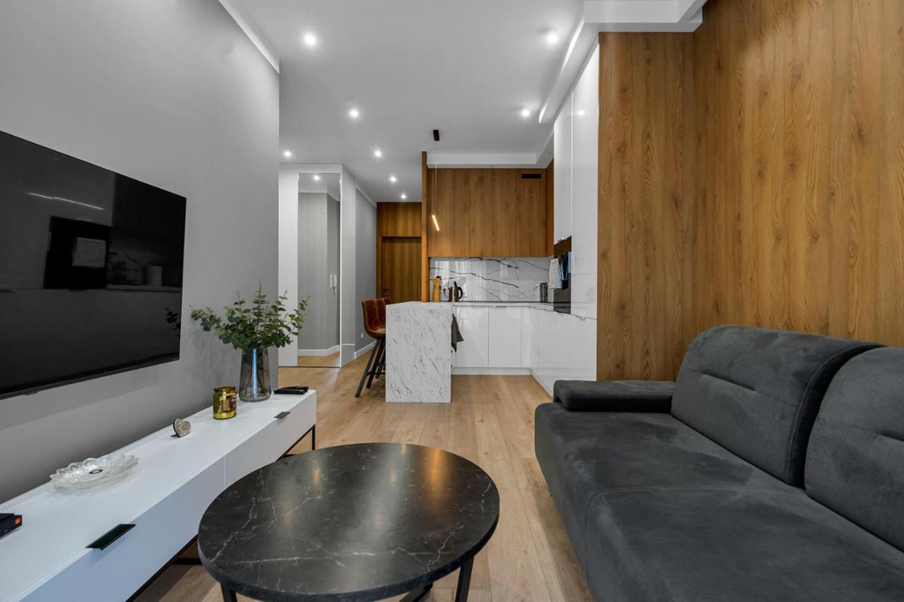 Lotnisko Chopina Modern Apartment Warszawa Eksteriør bilde
